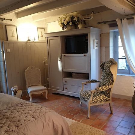 Moulin Rouhaud Hotel Montboyer Eksteriør billede